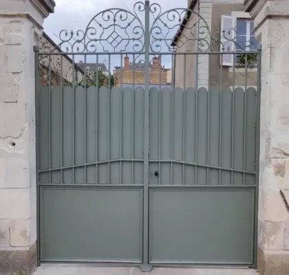fabrication de portail chateau gontier sur mayenne