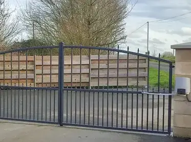 ferronnier à Gennes-sur-Glaize - image 2