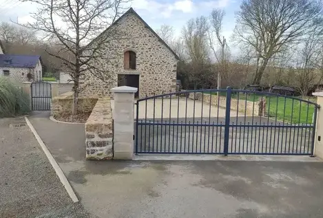 ferronnier à Gennes-sur-Glaize - image 3