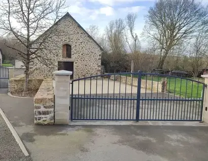 menuiserie sur mesure à Ménil - image 2