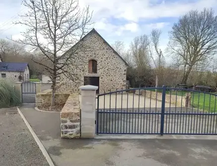 metallier à Gennes-sur-Glaize - image 3