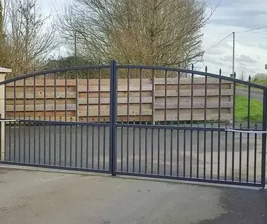 reparation portail Gennes-sur-Glaize-5